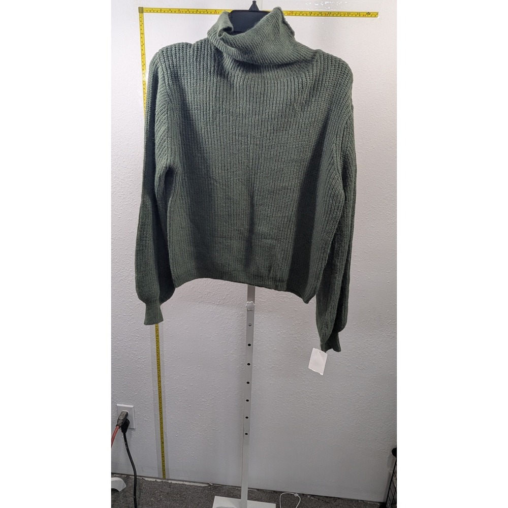 Petal + Pup Olive Green Ribbed Turtleneck Sweater Womens Size Medium Knit Top